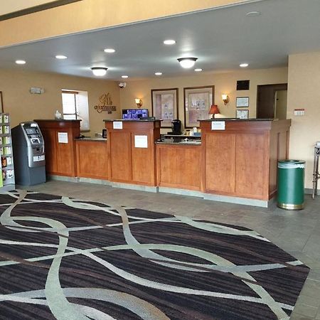 Lavissh Inn And Suites Bellingham Exterior foto